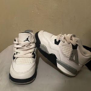 Jordan 4